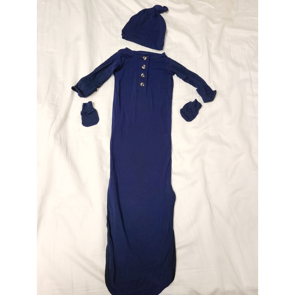 Lou Lou and Company Harvey Gown and Accessory Bundle